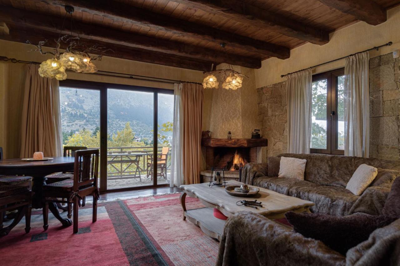 Eptálofos Parnassus Dreamwood Chalet מראה חיצוני תמונה