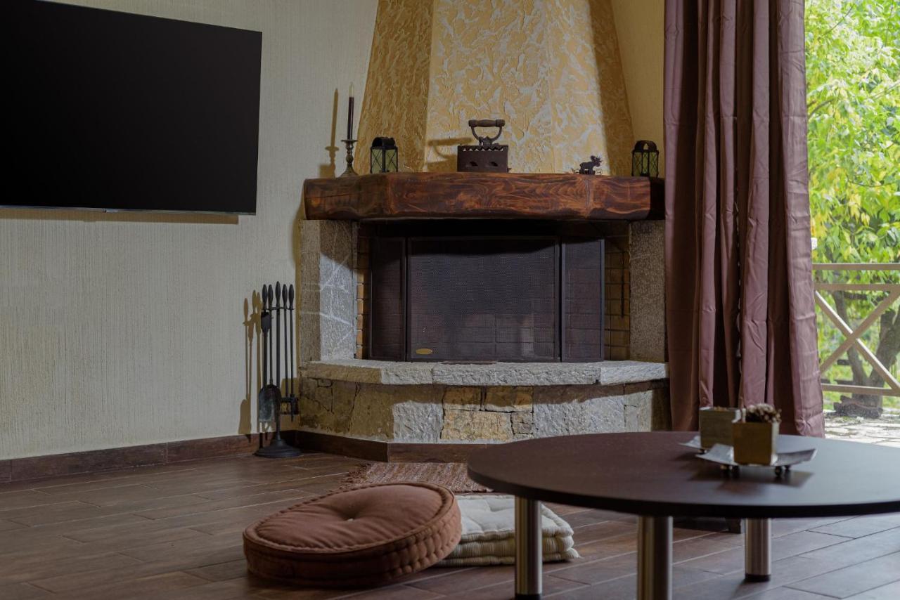 Eptálofos Parnassus Dreamwood Chalet מראה חיצוני תמונה