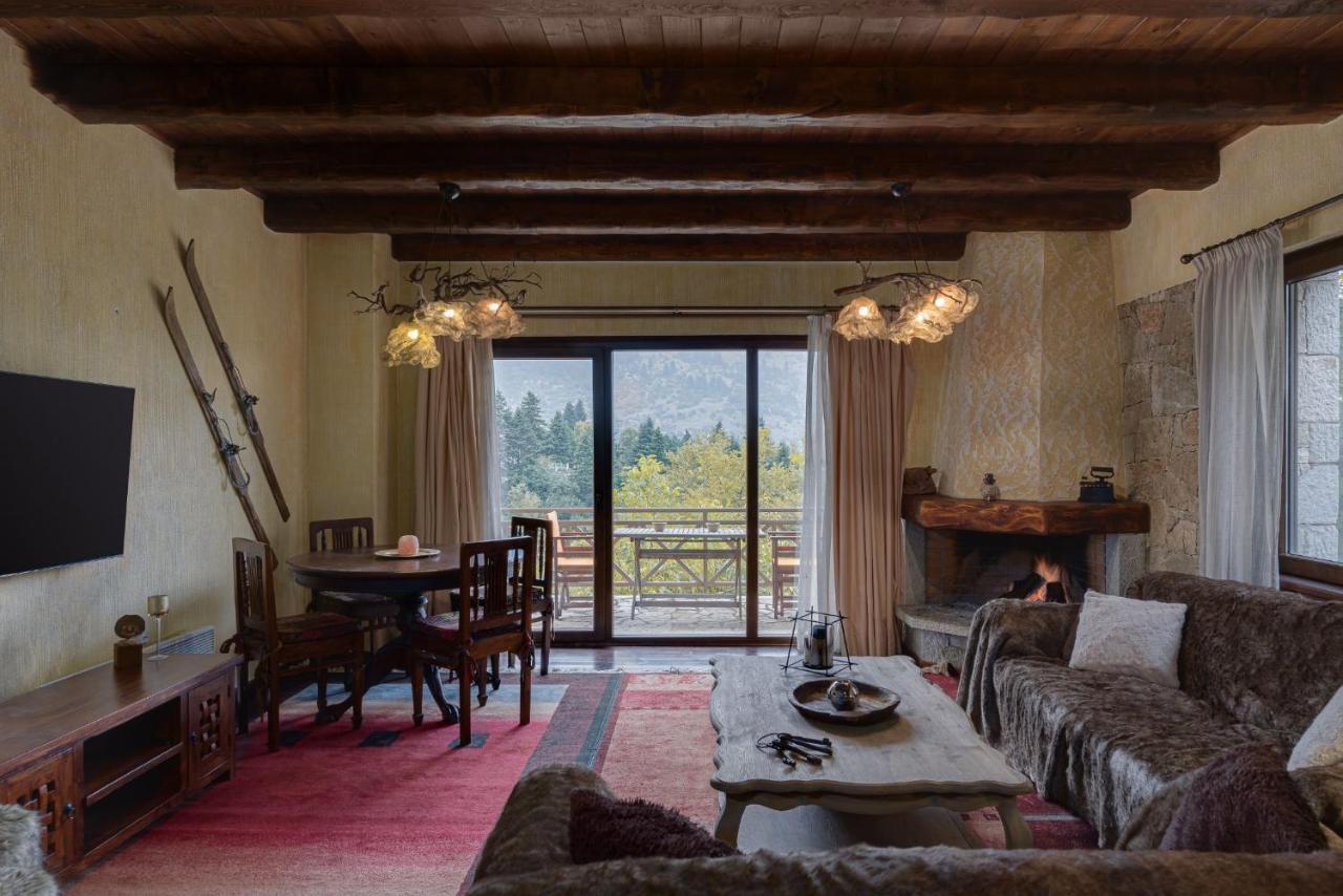 Eptálofos Parnassus Dreamwood Chalet מראה חיצוני תמונה